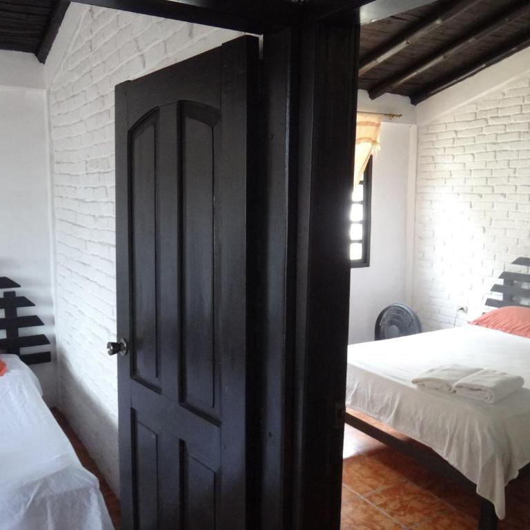 Sundown Beach Hotel - Two-Bedroom Suite - 1