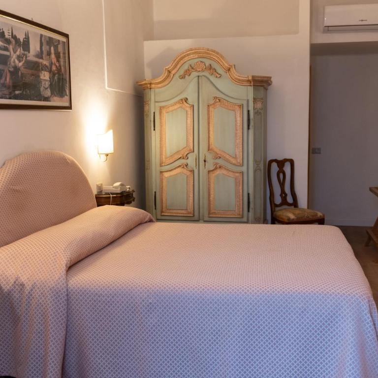 Hotel Belvedere - Camera Superior Matrimoniale/Doppia con Letti Singoli con Vista Città - 3