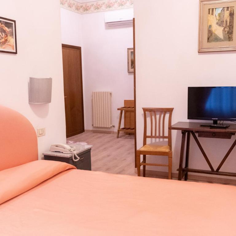 Hotel Belvedere - Camera Tripla Standard - 3