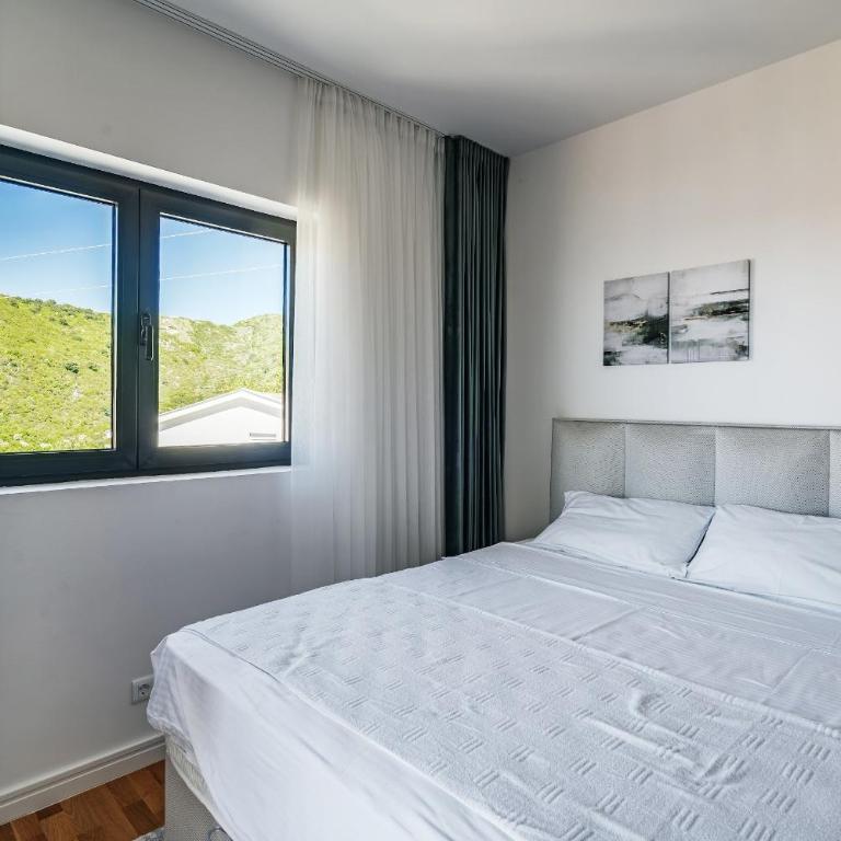 Olive Tree Apartments by In Property - Deluxe Studio - 9
