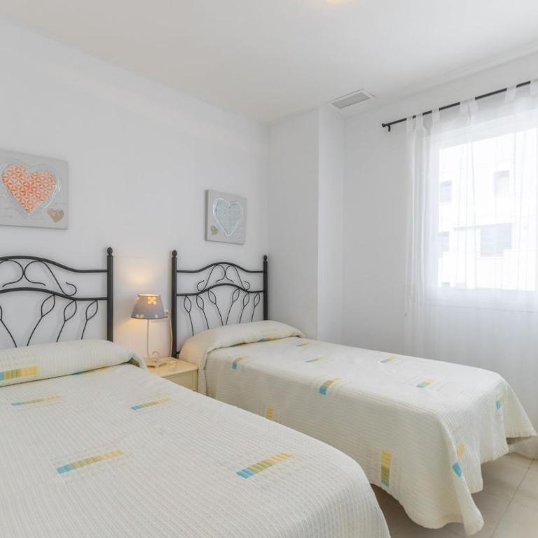 Apartamento Apolo XIX 34L - Grupo Turis - Apartamento de 2 dormitorios - 2