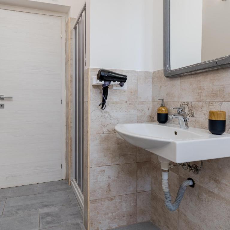 Casa vacanze Maria Pia - Two-Bedroom Apartment - 13