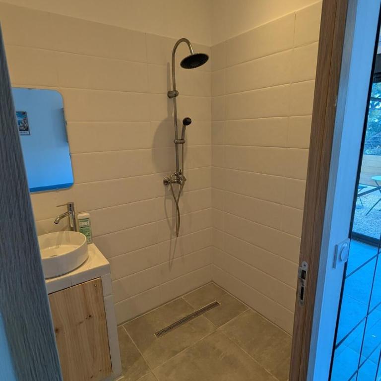 20 m2 studio dans les Calanques - Appartement 1 Chambre - 25