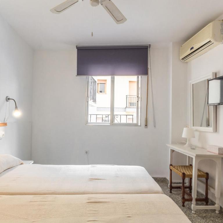 Hostal Altamar - Habitación Doble - 2 camas - 2