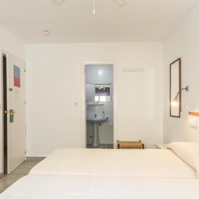 Hostal Altamar - Habitación Doble - 2 camas - 3