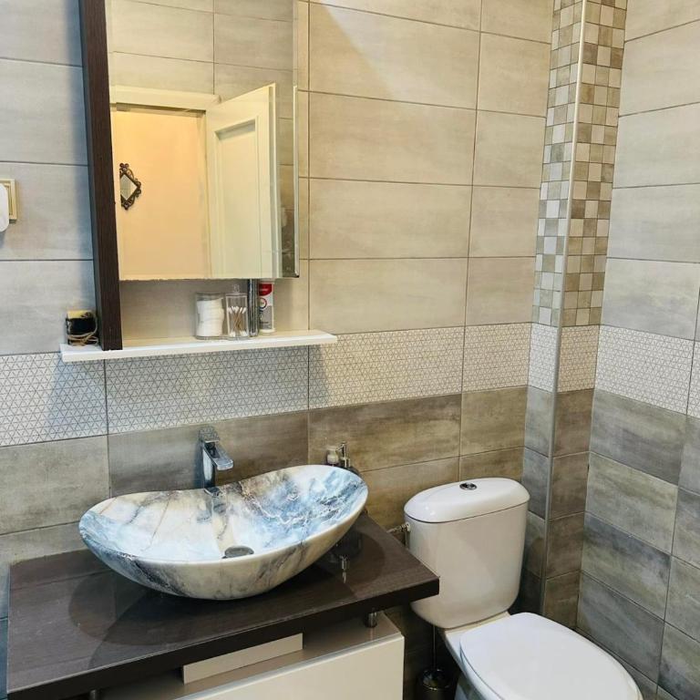 Apartman Maja - Two-Bedroom Apartment with Balcony - 12
