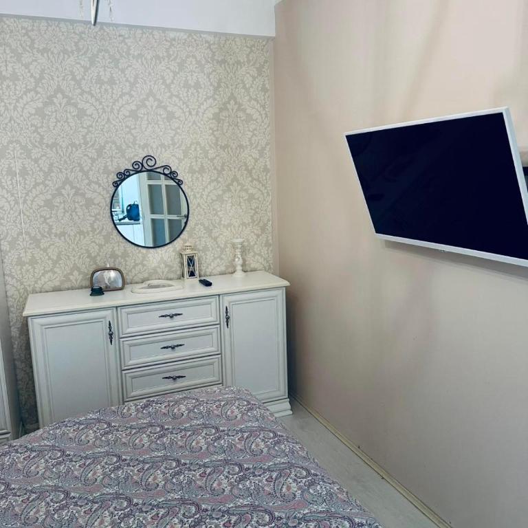 Apartman Maja - Two-Bedroom Apartment with Balcony - 13