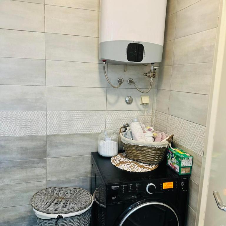 Apartman Maja - Two-Bedroom Apartment with Balcony - 21