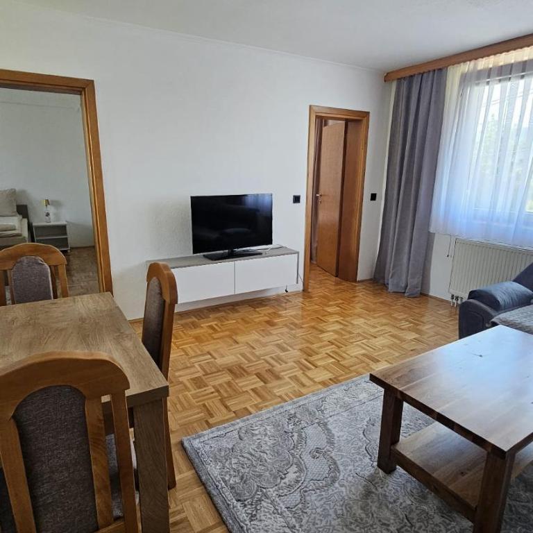 Apartman Behar - Two-Bedroom Apartment - 11