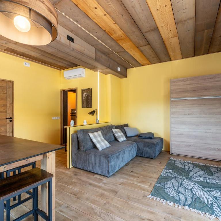 Appartement avec piscine & terrasse vue montagne - Two-Bedroom Apartment - 4