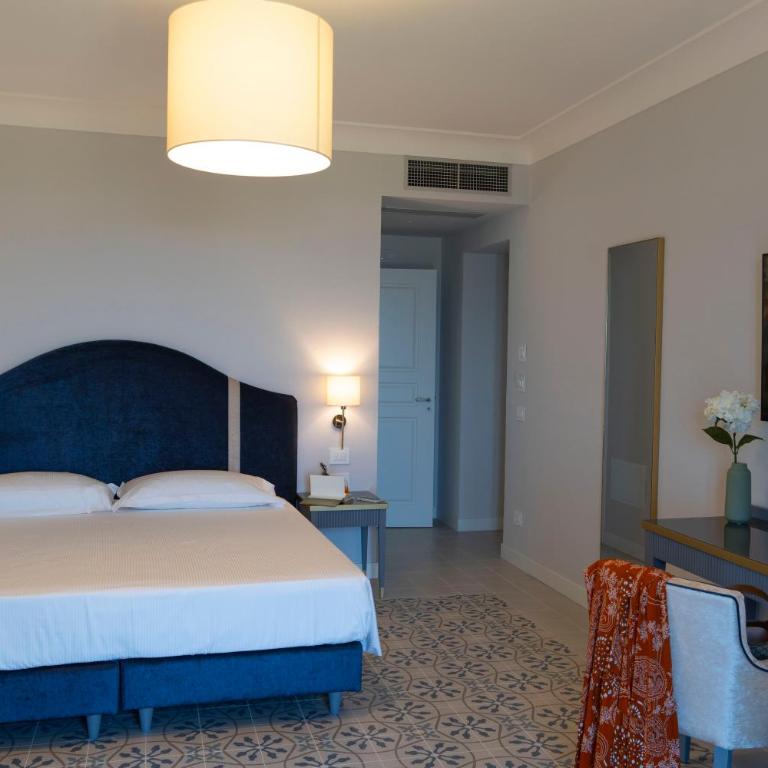 Villa Vincenza - Deluxe Rooms con piscina vista mare - Villa con Vista Mare - 18