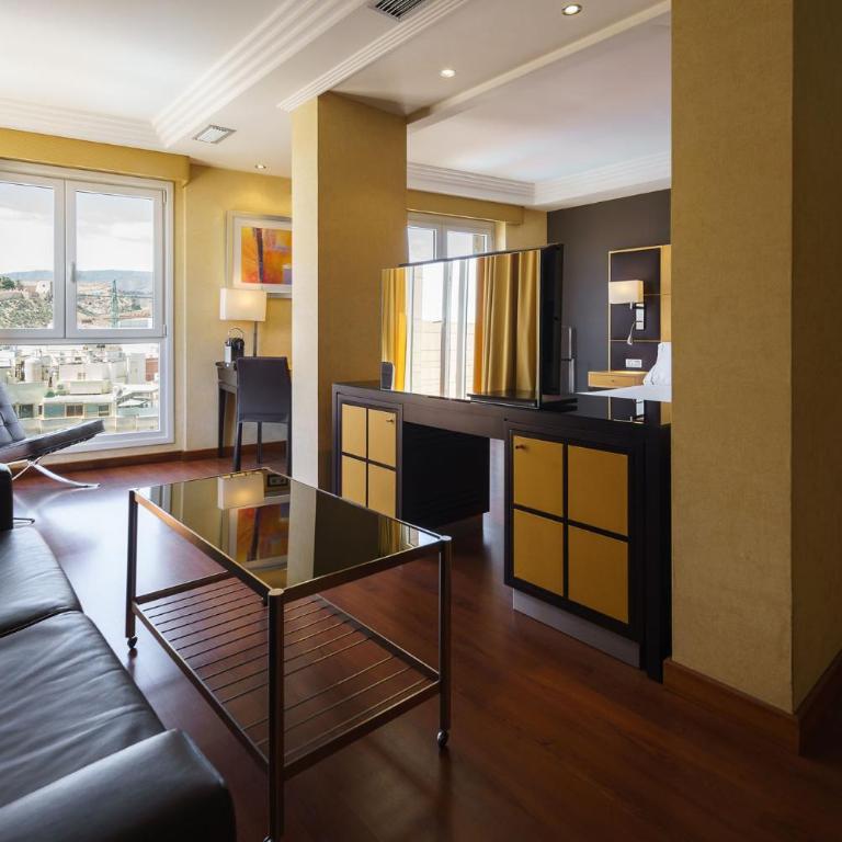 Exe Almería Centro - Suite Junior - 2