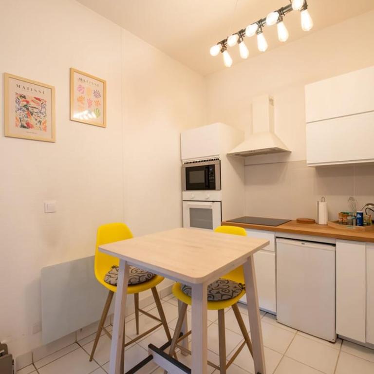 Suite du Vieux Lyon Cosy & calme - le Quarantaine - Appartement - 12