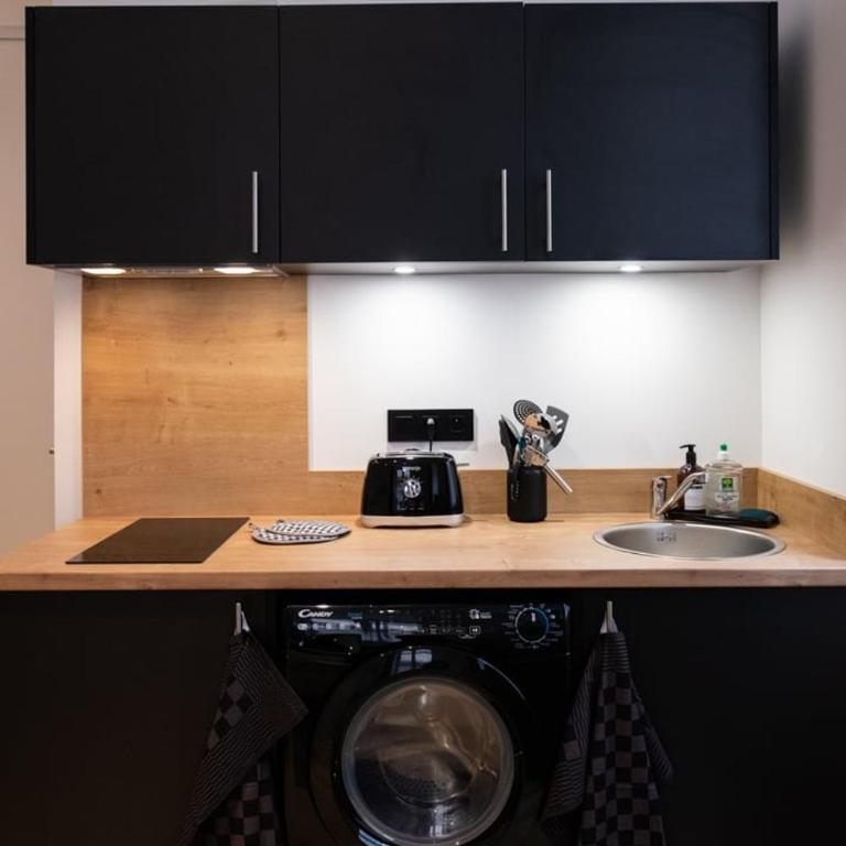 Opéra 8 - Superbe studio refait à neuf proche place des Terreaux - Appartement avec Douche - 4