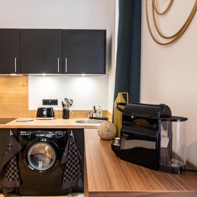Opéra 8 - Superbe studio refait à neuf proche place des Terreaux - Appartement avec Douche - 11