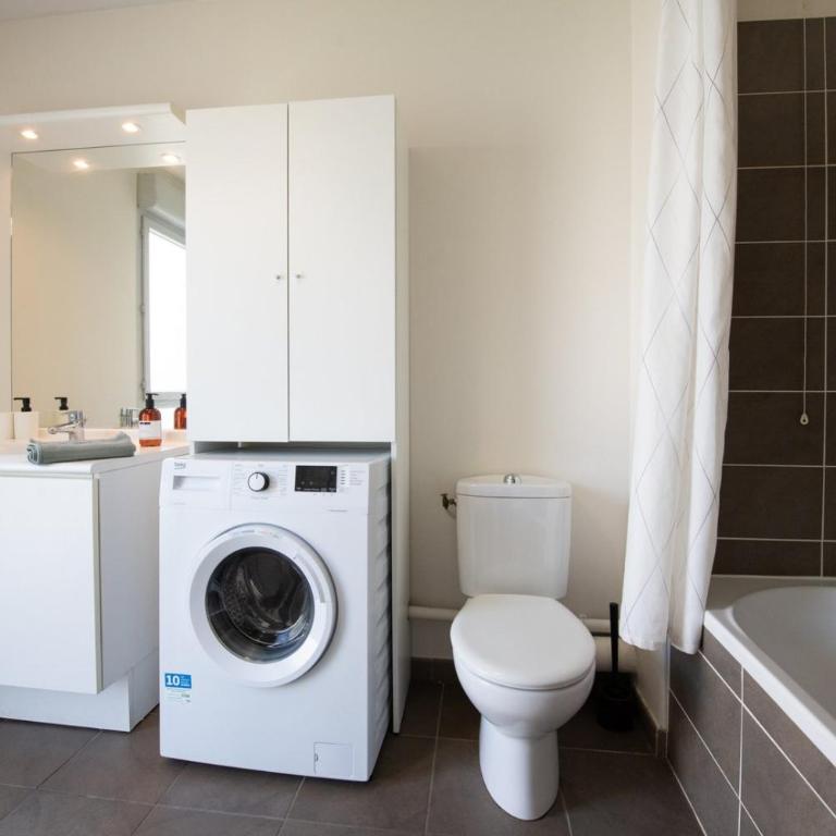 Le Gaïa - Joli appartement au calme 10min du centre de Lyon - Apartment - 13