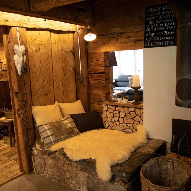 Romantisches Walliser Chalet mit Bergpanorama - Apartment mit 1 Schlafzimmer - 2
