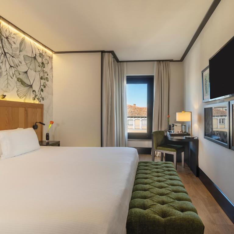 H10 Puerta de Alcalá 4 Sup - Habitación Doble Estándar con vistas - 1 o 2 camas - 7