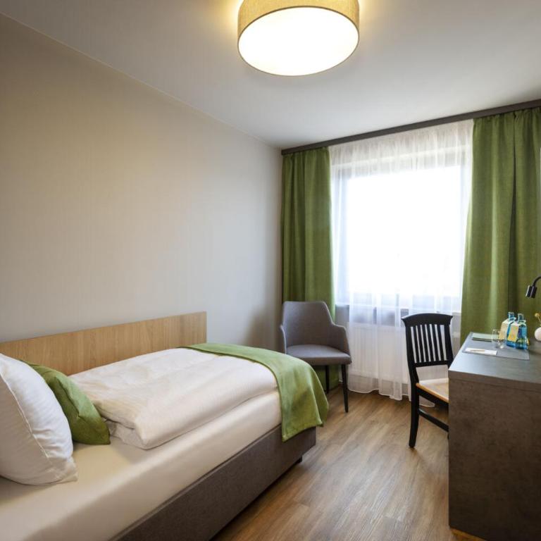 JUFA Hotel Wangen im Allgäu - Einzelzimmer - 2