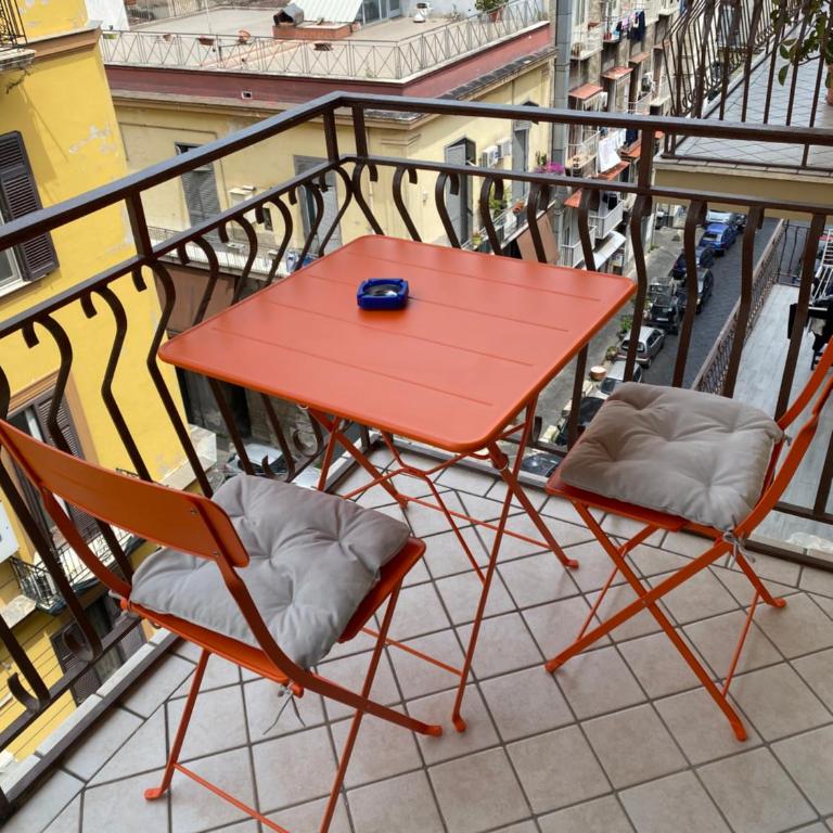 B&B Borgo Antico - Camera Matrimoniale con Balcone - 5