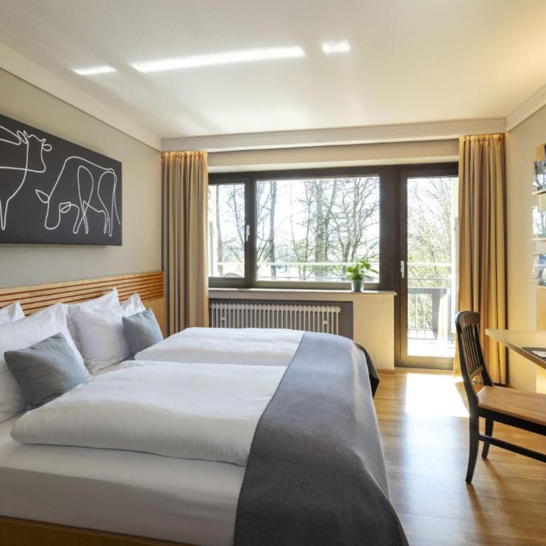 JUFA Hotel Wangen im Allgäu - Doppelzimmer mit Balkon - 1