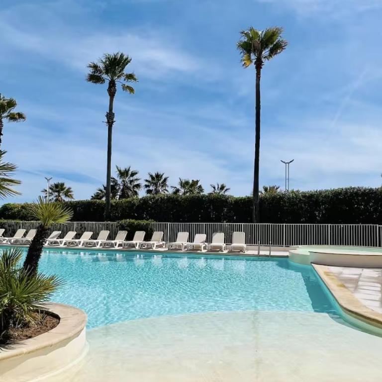Lumineux F2 avec terrasse & piscine, Fréjus-Port - Appartamento con 1 Camera da Letto - 1
