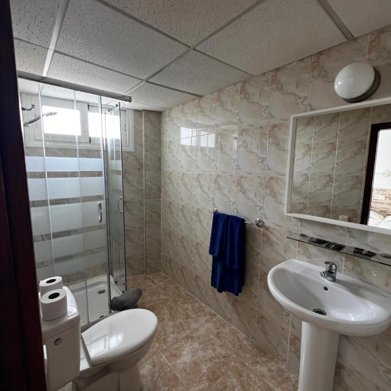 Hostal Residencia Cardona - Habitación Doble - 2 camas - 7