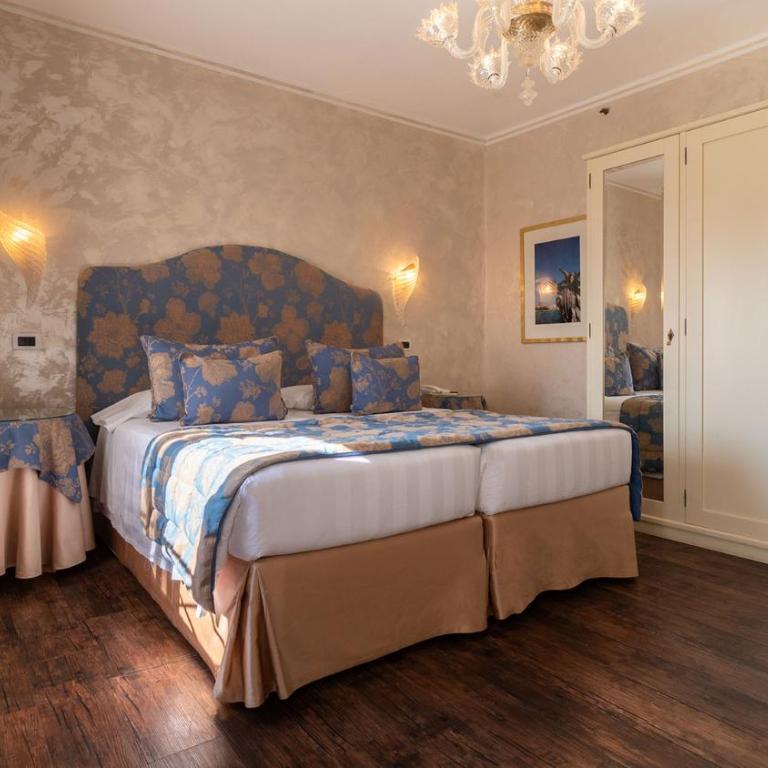 Hotel Principe - Camera Classic Matrimoniale/Doppia con Letti Singoli con Vista Canale - 6