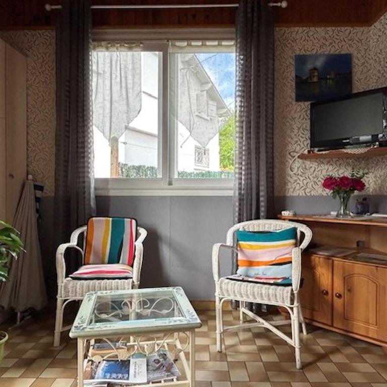 Maison calme proche plage avec parking - FR-1-494-56 - Holiday Home (3 adults) - 5