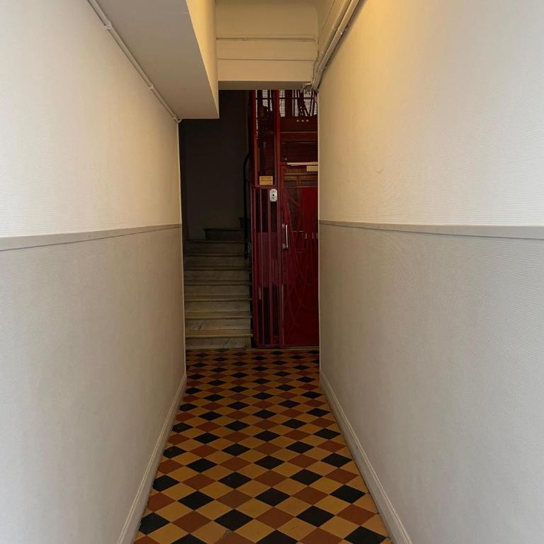 Charming Riviera Top-Floor Apartment near the Beach - Appartement 1 Chambre - 3