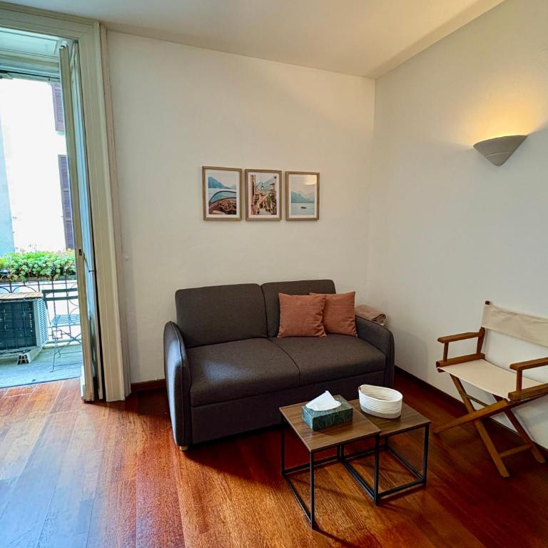Lecco via Roma - Appartamento con 1 Camera da Letto - 9