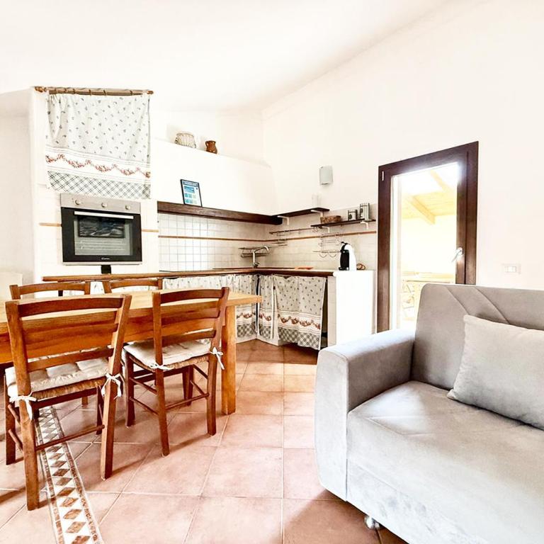 LaureLiving Holiday Home Bellavista centro - Appartamento con 2 Camere da Letto - 5
