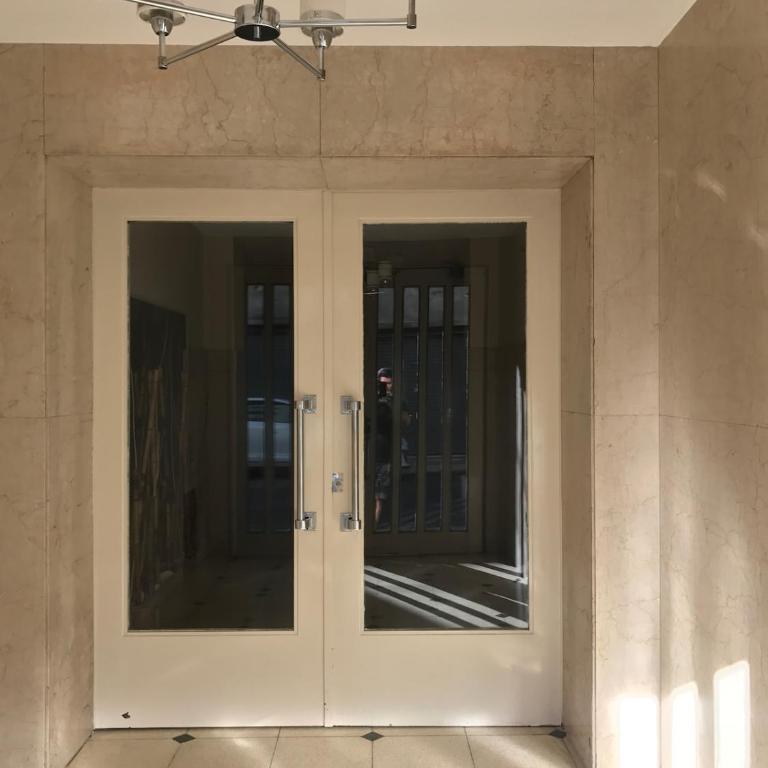 AMPLIO DEPARTAMENTO! Cerca de San Telmo y Obelisco - Apartamento de 2 dormitorios - 22
