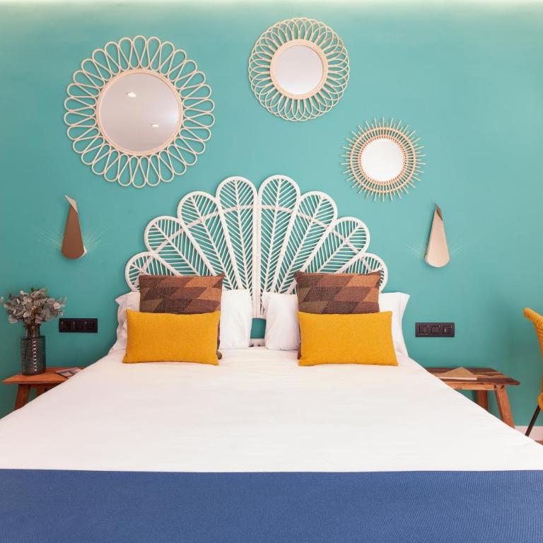 Casa Vaganto - Large Double Room - 11