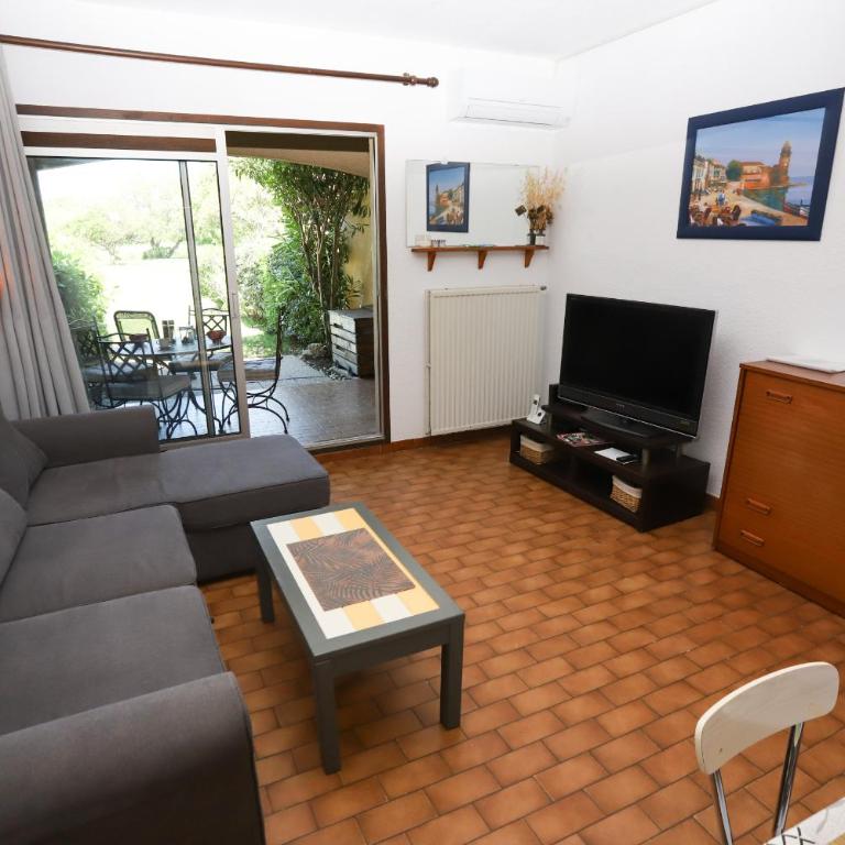 Appartement 4 personnes avec terrasse au golf de St Cyprien - Apartment with Terrace - 4