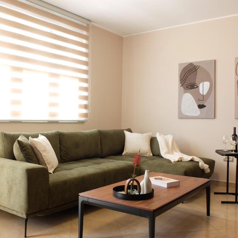 Modern 1BR - Old Town and sea - One-Bedroom Apartment - 4