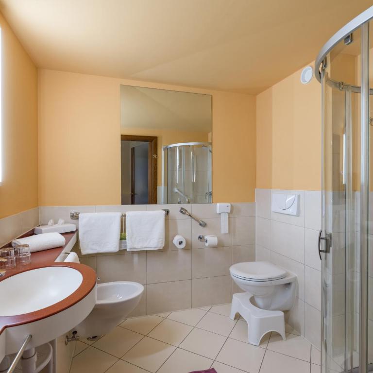 Vivea Hotel Bad Bleiberg - Doppelzimmer mit Balkon - 4