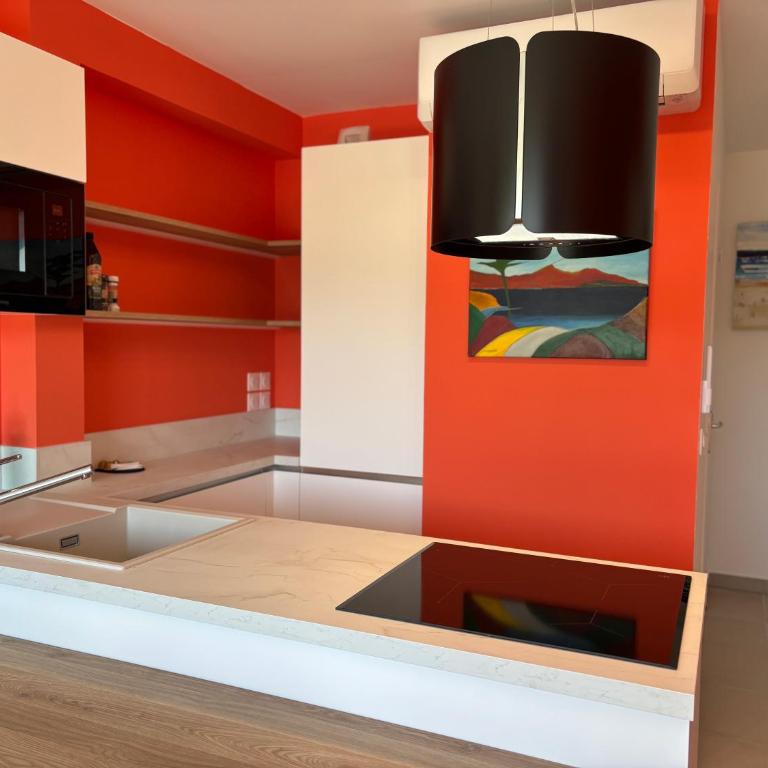 Haut Standing ACCÈS DIRECT MER 3min à pieds,Parking privée, Wifi, Netflix - Appartement 2 Chambres - 24