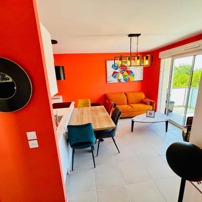 Haut Standing ACCÈS DIRECT MER 3min à pieds,Parking privée, Wifi, Netflix - Appartement 2 Chambres - 26