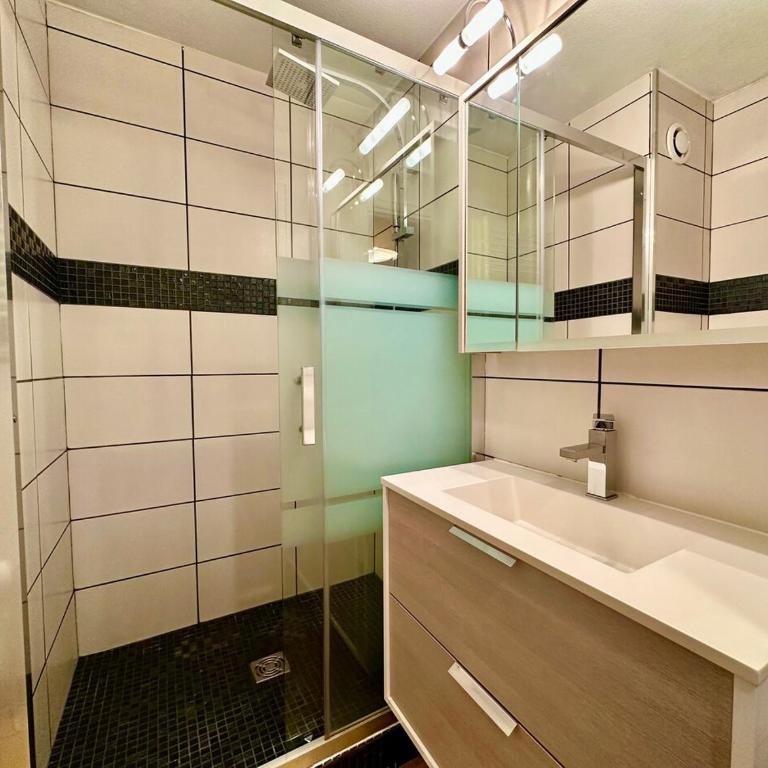 appartement 4 personnes au coeur de la station des carroz d arâches - Appartement 1 Chambre - 11