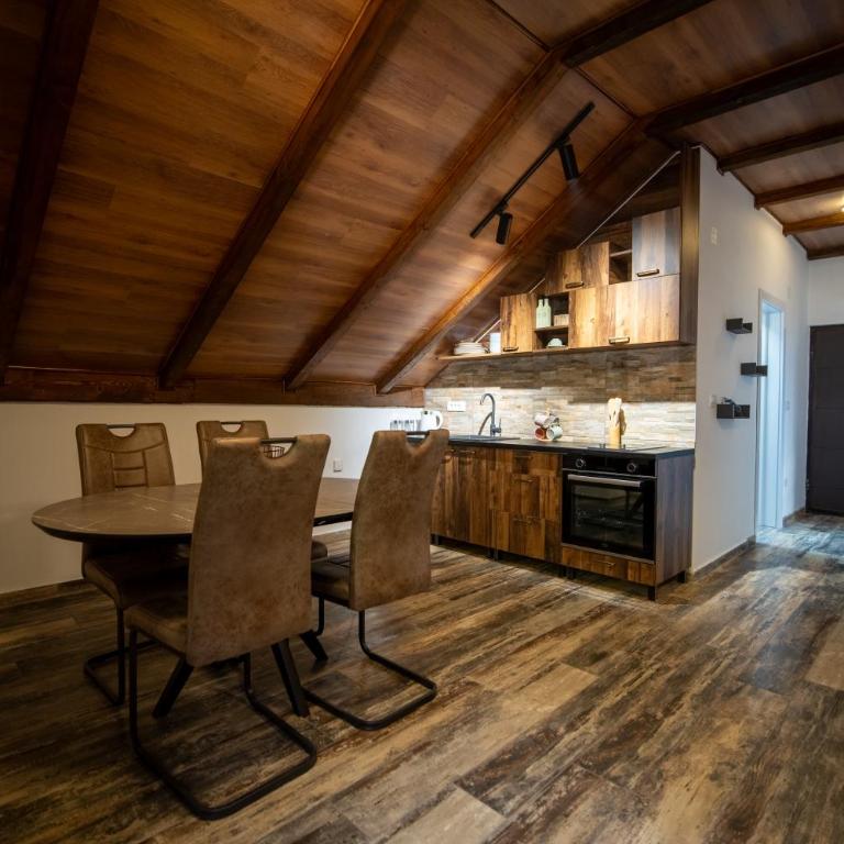 Agape Apartments - One-Bedroom Apartment - 2