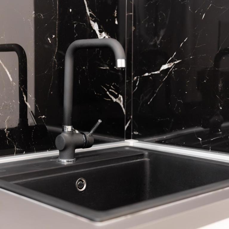 Moderno vicino Fiera e Centro - Appartamento con 2 Camere da Letto - 12