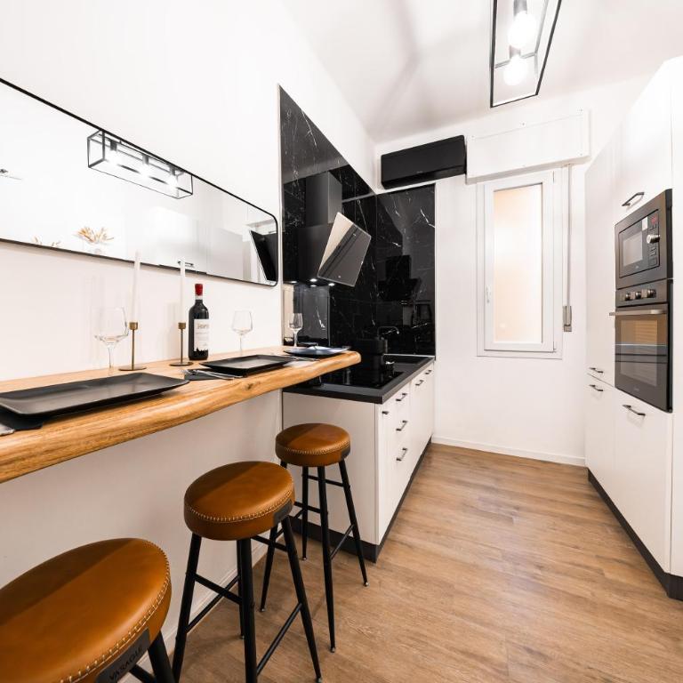 Moderno vicino Fiera e Centro - Appartamento con 2 Camere da Letto - 4