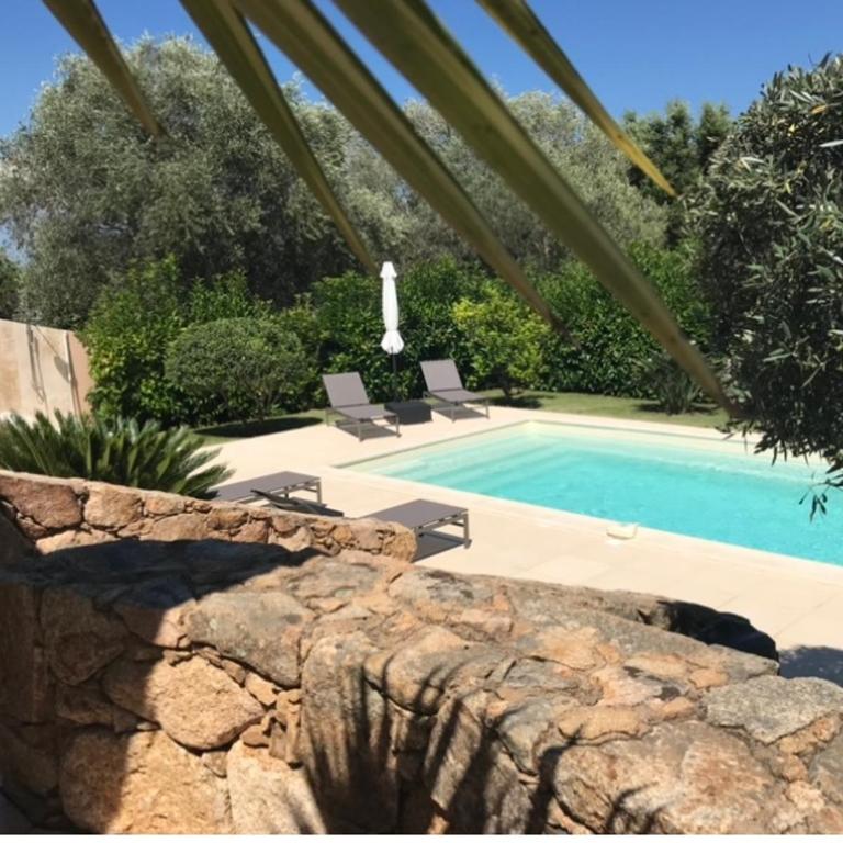 Villa Ysee - Two-Bedroom Villa - 1