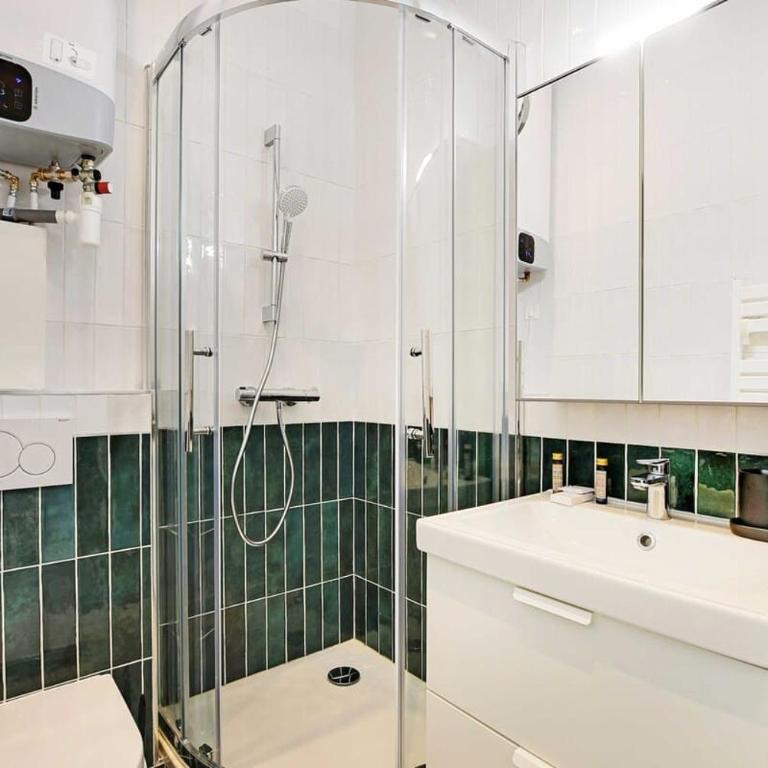 Cozy Apartment 2BR 6P - Boulets Nation - Appartement - 17