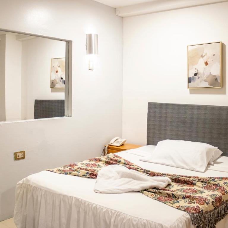 Hotel La Casona - Single Room with Private Bathroom - 2