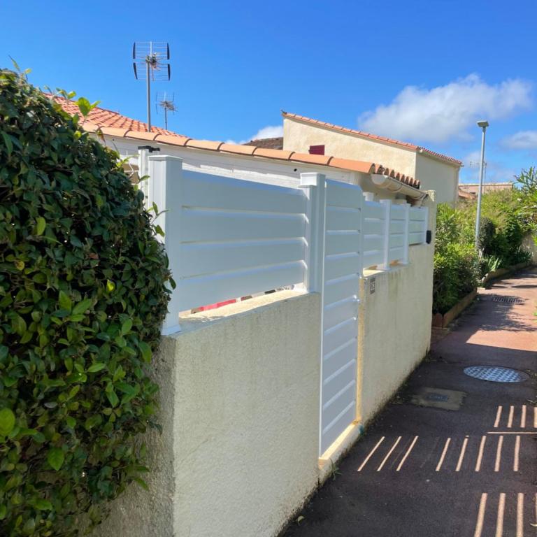 maison climatisée à 500m de la plage dans résidence - Haus mit 1 Schlafzimmer - 19
