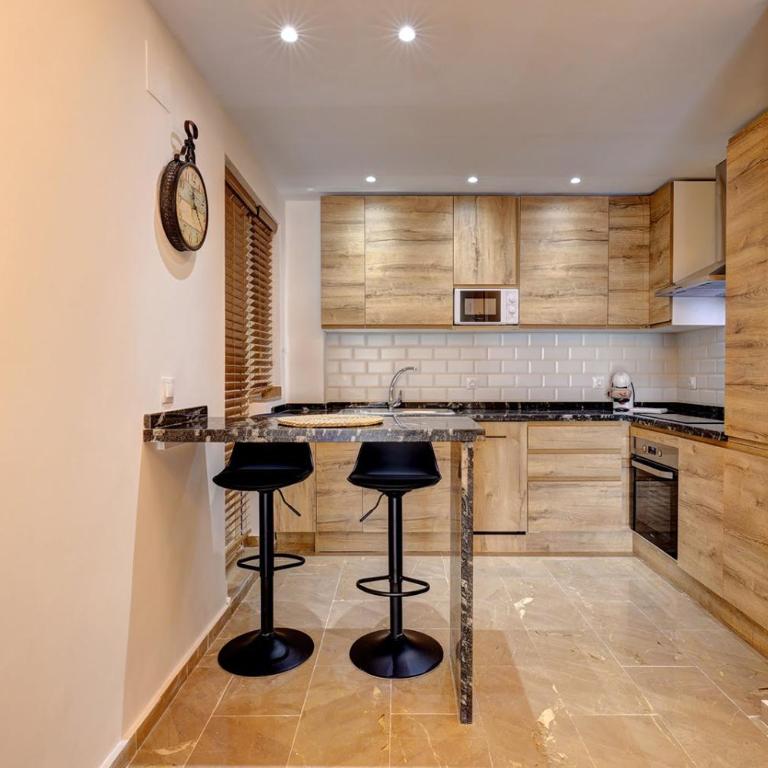COZY APARTMENT BETWEEN THE PORT AND THE BEACH LA RADA - Apartamento de 2 dormitorios - 51