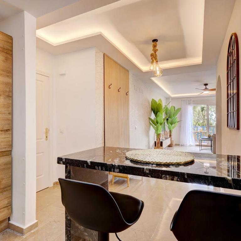 COZY APARTMENT BETWEEN THE PORT AND THE BEACH LA RADA - Apartamento de 2 dormitorios - 55