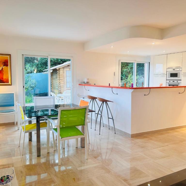 Golden Mornings, Sea, Garden, Breakfast & Free Parking - Appartement 2 Chambres - 14